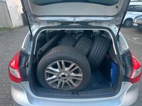 Usata Ford Focus 125 CV (91 kW) 2014 Argento Berlina