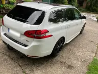 Gebraucht Peugeot 308 Allure 150 PS (110 kW) 2016 Weiß Kombi