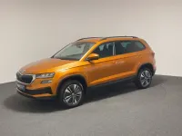 Gebraucht Skoda Karoq Tour 150 PS (110 kW) 2023 Phoenixorange premium metallic SUV
