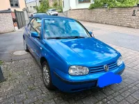 Gebraucht VW Golf 90 PS (66 kW) 2000 Blau Cabrio