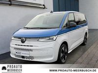 Second-hand VW Multivan Style 150 CP (110 kW) 2024 Alb Monovolum