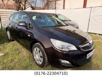 Gebraucht Opel Astra Selection 120 PS (88 kW) 2012 Braun Kombi
