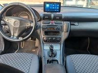 Gebraucht Mercedes C180 154 PS (113 kW) 2003 Schwarz Limousine