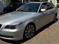 Gebraucht BMW 520 177 PS (130 kW) 2008 Silber Limousine