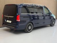 Gebraucht Mercedes V250 Exclusive 190 PS (139 kW) 2018 Blau Van / Kleinbus