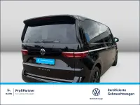 Używany VW T7 Style 150 KM (110 kW) 2024 Czarny Van