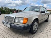 Gebraucht Mercedes E230 132 PS (97 kW) 1989 Gold Limousine