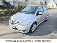 Gebraucht Mercedes B180 109 PS (80 kW) 2010 Silber Van / Kleinbus