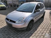 Gebraucht Ford Fiesta 75 PS (55 kW) 2004 Silber Kleinwagen