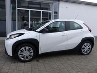 Gebraucht Toyota Aygo X Play 72 PS (52 kW) 2023 Weiß SUV