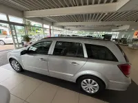 Gebraucht Opel Astra Edition 125 PS (91 kW) 2006 Silber Limousine