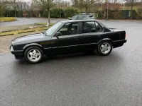 Gebraucht BMW 316 99 PS (72 kW) 1989 Schwarz Limousine