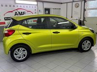 Neu Hyundai i10 63 PS (46 kW) 2025 Grün Kleinwagen