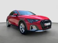 Gebraucht Audi A3 Ambiente 150 PS (110 kW) 2025 Rot Limousine