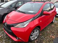 Gebraucht Toyota Aygo X-wave 69 PS (50 kW) 2014 Rot Kleinwagen