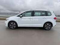 Gebraucht VW Touran 150 PS (110 kW) 2022 Weiß Van / Kleinbus