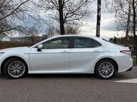 Gebraucht Toyota Camry Luxury 218 PS (160 kW) 2020 Weiß Limousine