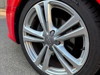 Gebraucht Audi A3 Sport 125 PS (91 kW) 2014 Rot Limousine