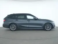 Gebraucht BMW 320 Advantage 190 PS (139 kW) 2021 Mineralgrau Kombi