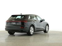 Gebraucht Audi e-tron Basis 230 kW (313 PS) 2022 Brilliantschwarz SUV