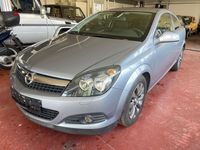Gebraucht Opel Astra GTC Edition 90 PS (66 kW) 2010 Silber Coupé