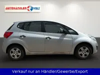 Gebraucht Kia Venga Vision 90 PS (66 kW) 2010 Silber Kleinwagen