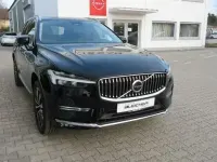 Gebraucht Volvo XC60 Plus 197 PS (144 kW) 2022 Schwarz SUV