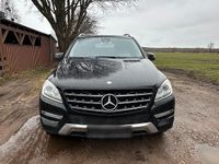 Gebraucht Mercedes ML350 258 PS (189 kW) 2011 Schwarz SUV