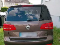 Gebraucht VW Touran 105 PS (77 kW) 2013 Braun Van / Kleinbus