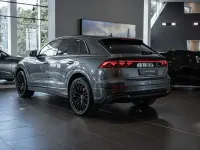 Neu Audi Q8 Sport 394 PS (289 kW) 2026 Grau SUV