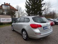 gebraucht Opel Astra Sports Tourer Design Edition/TÜV/NEU