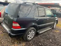 Gebraucht Mercedes ML320 218 PS (160 kW) 2000 Schwarz SUV