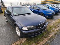Gebraucht BMW 320 170 PS (125 kW) 2001 Blau Limousine