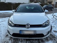 Gebraucht VW Golf VII GTE 204 PS (150 kW) 2015 Weiß Kleinwagen