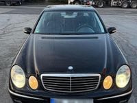 Gebraucht Mercedes E350 Avantgarde 272 PS (200 kW) 2006 Schwarz Limousine