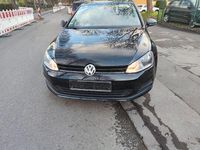 Gebraucht VW Golf VII Trendline 105 PS (77 kW) 2014 Schwarz Limousine