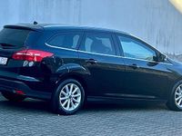 Gebraucht Ford Focus Titanium 120 PS (88 kW) 2016 Schwarz Kombi