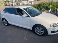 Gebraucht Audi A3 Sportback 105 PS (77 kW) 2012 Weiß Kleinwagen
