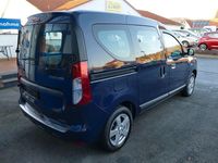 Gebraucht Dacia Dokker 102 PS (75 kW) 2017 Blau Van / Kleinbus