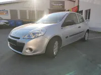 Gebraucht Renault Clio II 75 PS (55 kW) 2011 Silber Limousine