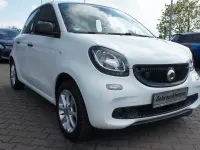 Gebraucht Smart ForFour Electric Drive 60 kW (82 PS) 2018 Weiß Limousine