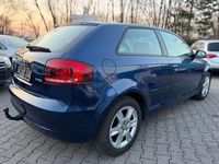 Gebraucht Audi A3 Attraction 125 PS (91 kW) 2010 Scubablau metallic Kleinwagen