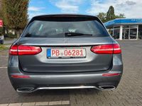 Gebraucht Mercedes E220 AMG 194 PS (142 kW) 2019 Grau Limousine