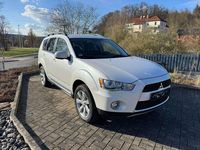 Gebraucht Mitsubishi Outlander 156 PS (114 kW) 2012 Weiß SUV