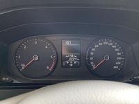 Gebraucht VW Transporter 150 PS (110 kW) 2018 Grau Van