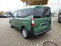 Gebraucht Ford Tourneo Courier Trend 125 PS (91 kW) 2024 Bursting green metallic Van / Kleinbus