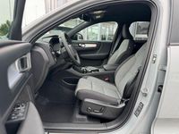 Gebraucht Volvo XC40 Plus 163 PS (119 kW) 2025 Grau SUV