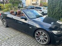 Gebraucht BMW 325 Cabriolet 197 PS (144 kW) 2009 Schwarz Cabrio