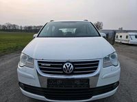 Gebraucht VW Touran 105 PS (77 kW) 2008 Weiß Van / Kleinbus