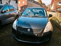 Second-hand Suzuki Swift 96 CP (70 kW) 2012 Negru Hatchback
